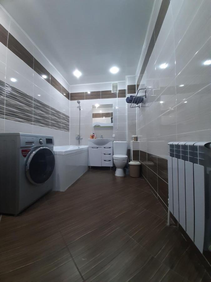 Отличная Двухкомнатная Квартира-Студия 70Кв Oral Exterior photo