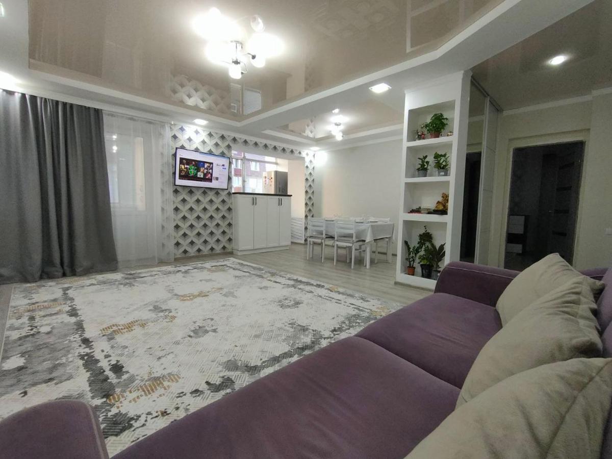 Отличная Двухкомнатная Квартира-Студия 70Кв Oral Exterior photo